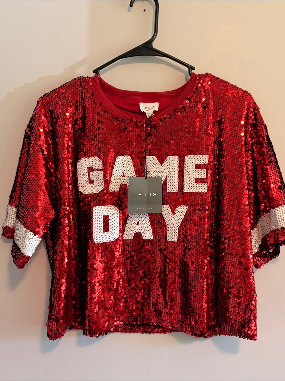 NWT Le Lis Red Sequin "Game Day" Tee - Picture 4 of 8